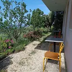 Aleks Hotel Vuno