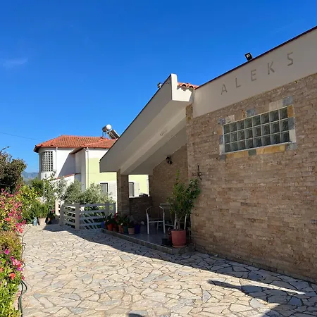 Aleks Hotel