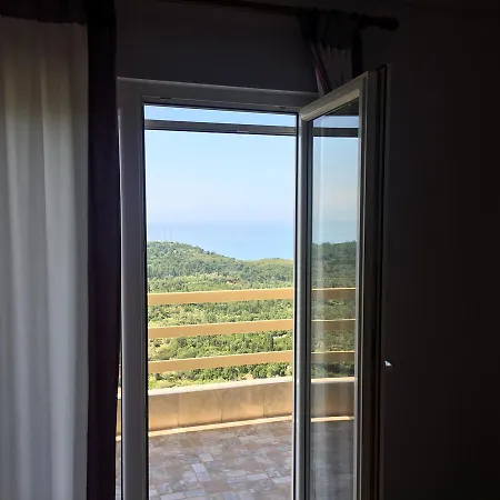 Hotel Aleks *